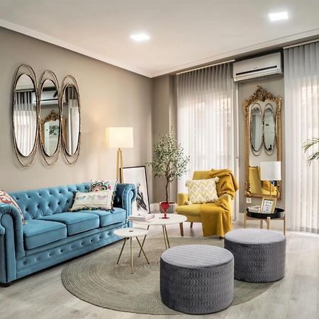 Deluxe Rue Boheme Apartment Пласенсия Екстериор снимка